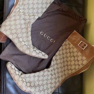 Gucci Mid-calf boots